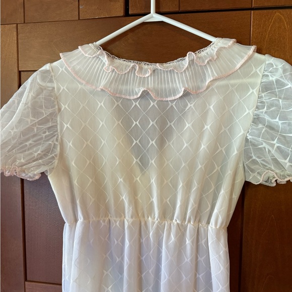 Vintage 60s long nightie - Picture 2 of 3